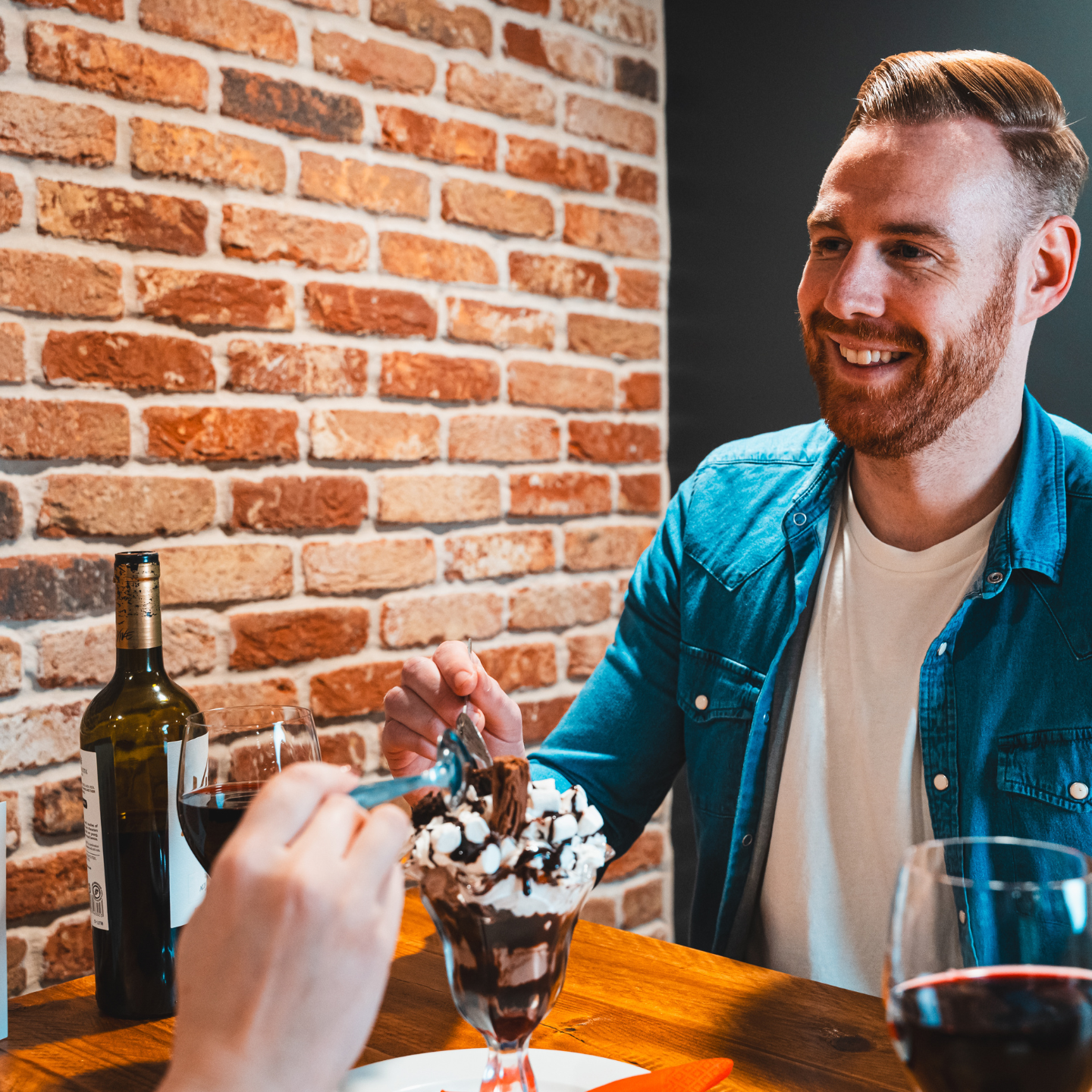 Valentine’s Weekend Dining & Treat Menu at The Bumble Bee in Gwent